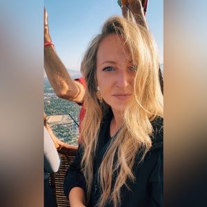 Meet your Posher, Lauren